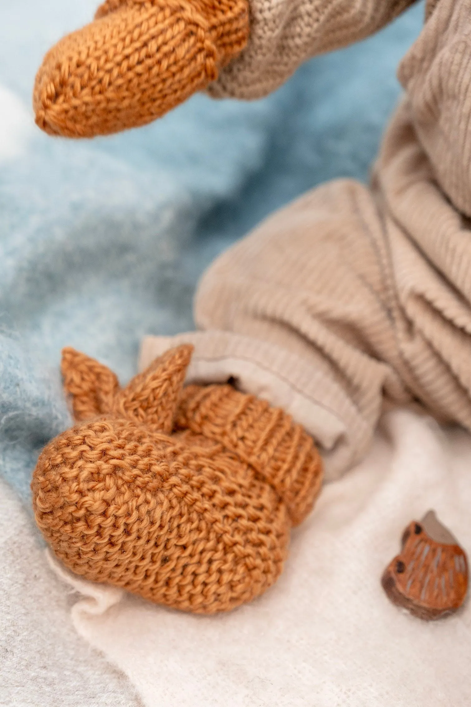 Acorn Cottontail Booties - Caramel