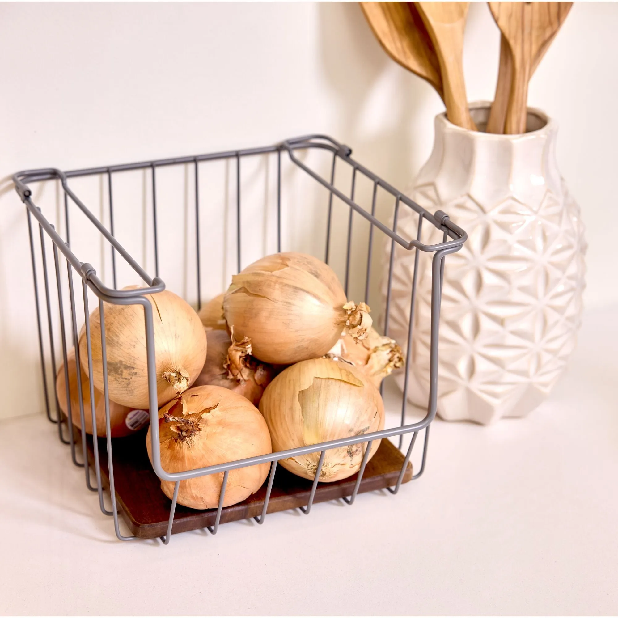 iDesign Open Wire Basket Acacia Wood