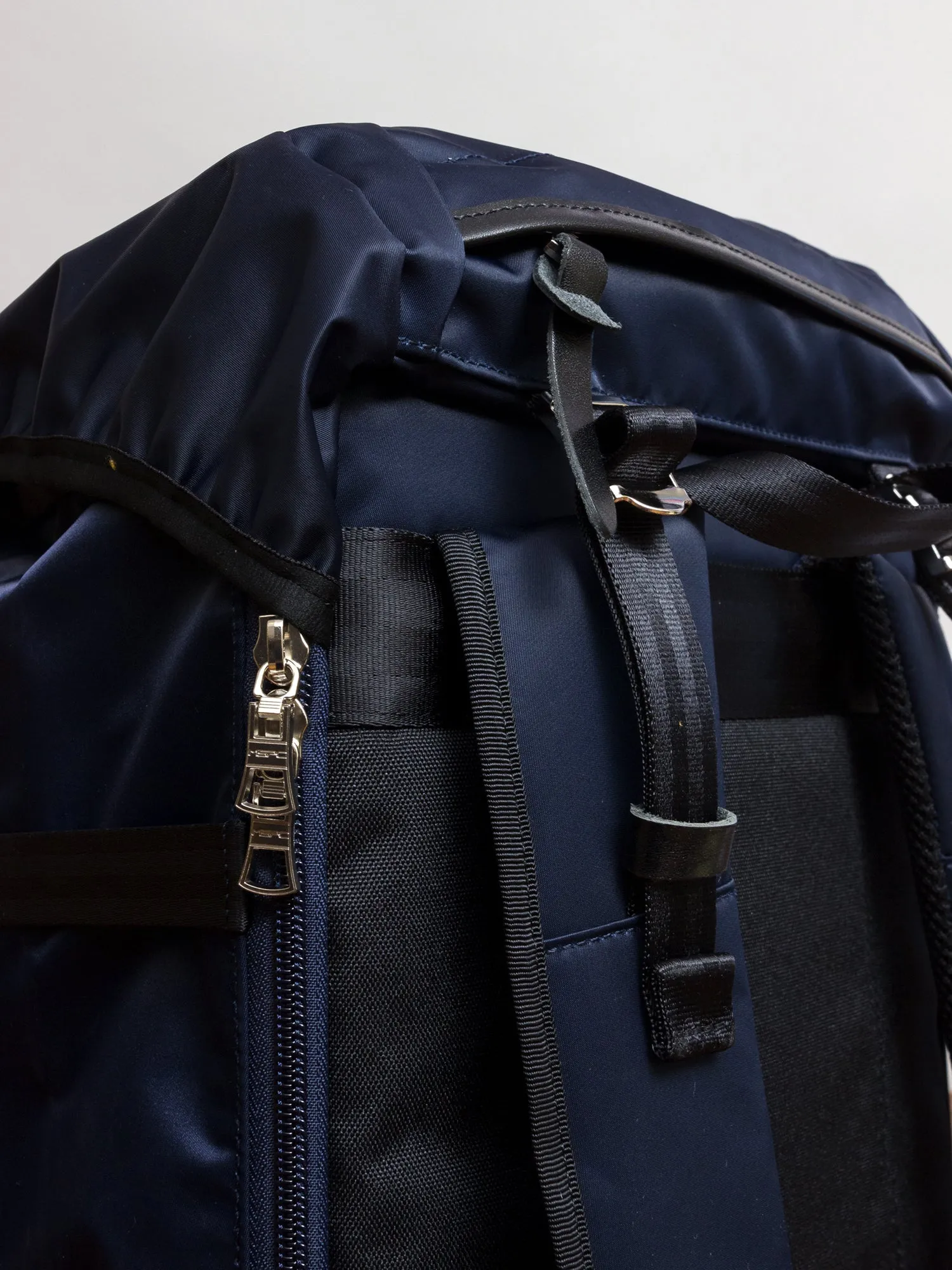 Lightning Backpack in Navy