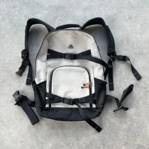 Nike ACG 1990s technical 40L backpack (19”x15”x12”)