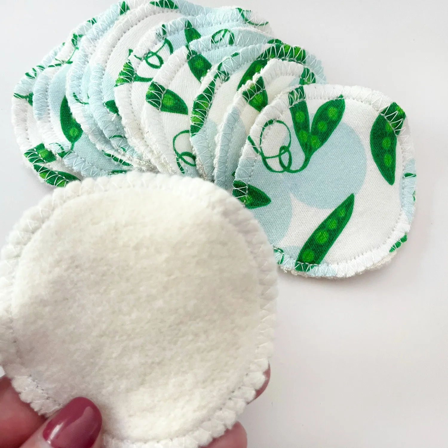 Reusable Facial Rounds (Set of 10) * Sweet Pea Print * Organic Cotton   |  Washable Makeup Remover Wipes