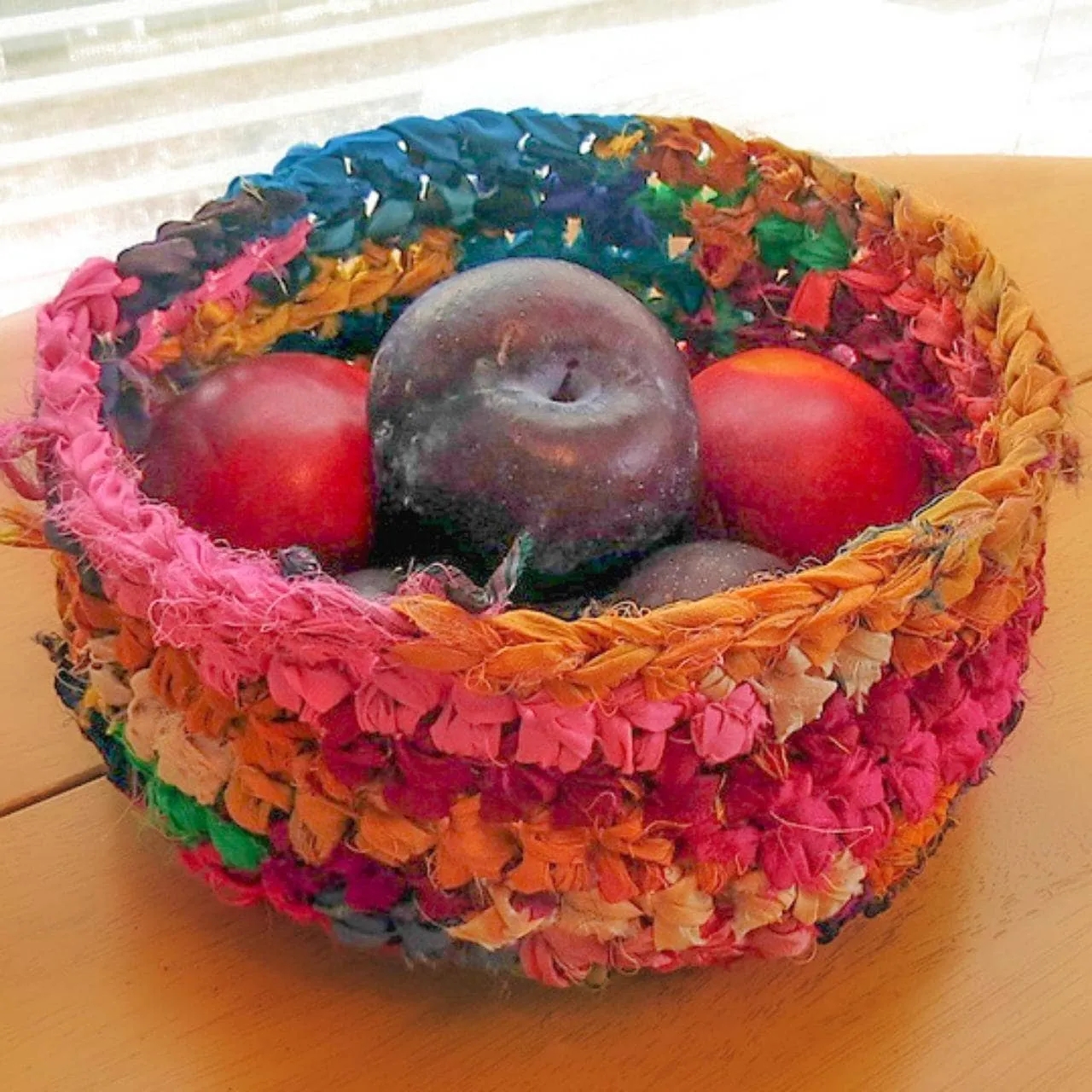 Ribbon Nesting Basket Pattern